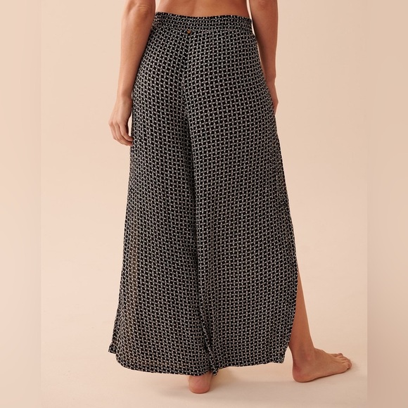 [CLEARANCE/Send Offers] LA VIE EN ROSE WRAP-AROUND CRINKLE PANTS - BNWT! - Picture 8 of 10